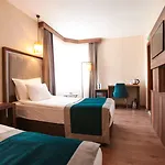 فندق Argentum